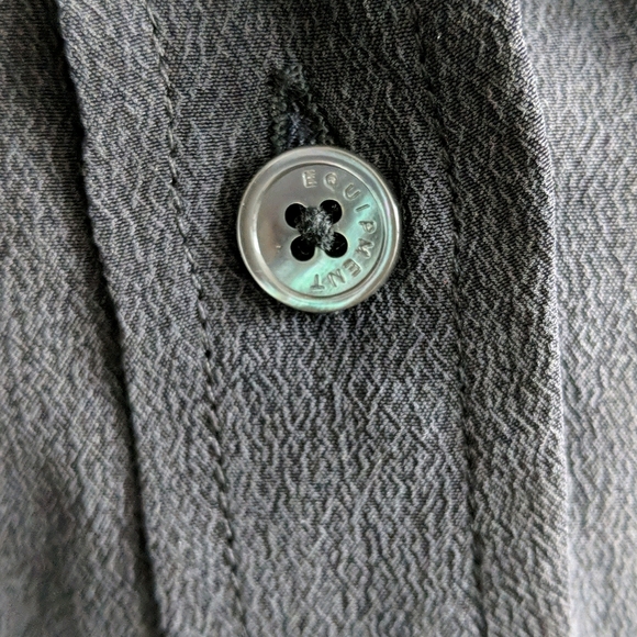 Equipment Slim Signature Silk Shirt - Picture 5 of 5